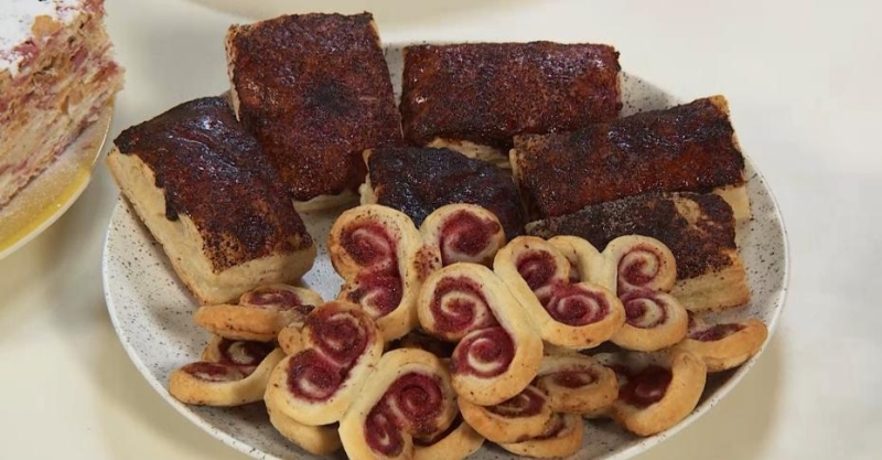 Слоёные «язычки» и «бабочки»