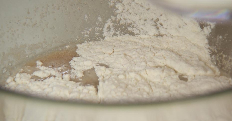 Жареные пирожки с квашенной капустой