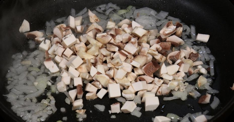 Перепечи с шампиньонами