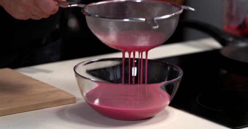 Блинчики со свекольным соком