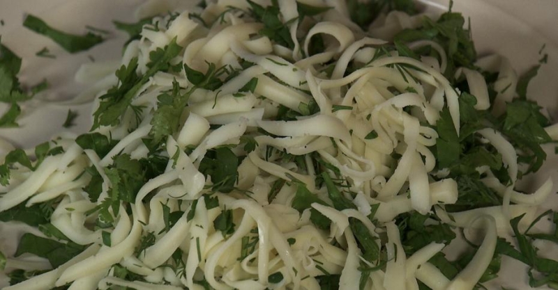 Чуду с сыром и зеленью
