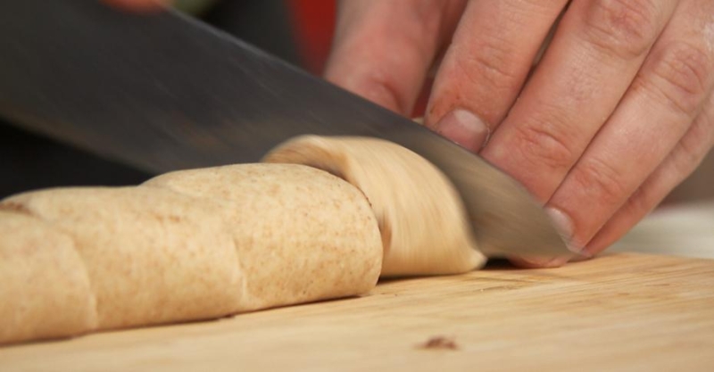 Булочки с корицей и бананом