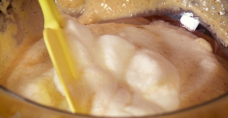 Вафли со взбитыми сливками