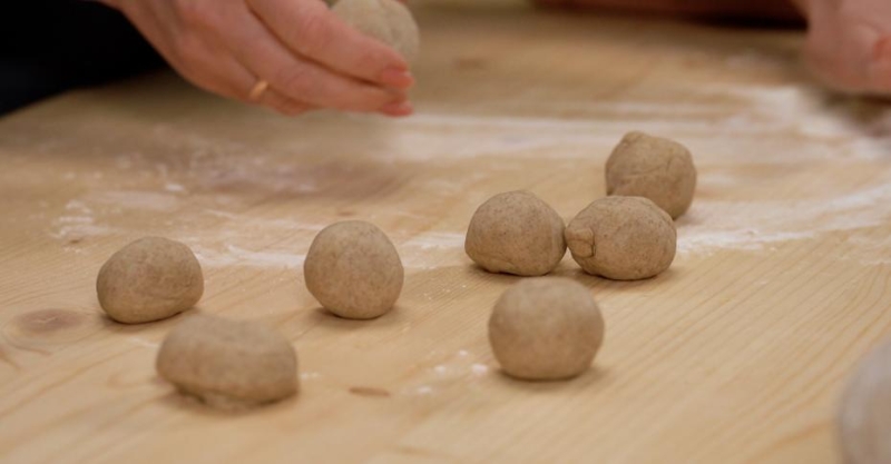 Перепечи с капустой