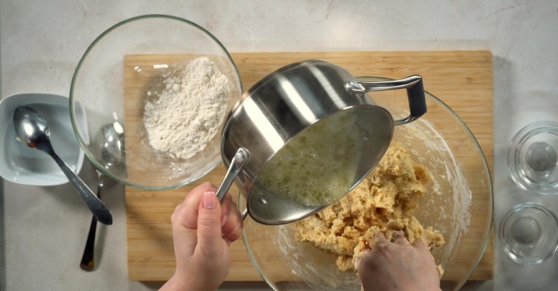 Пирожки с яблоками и лимоном