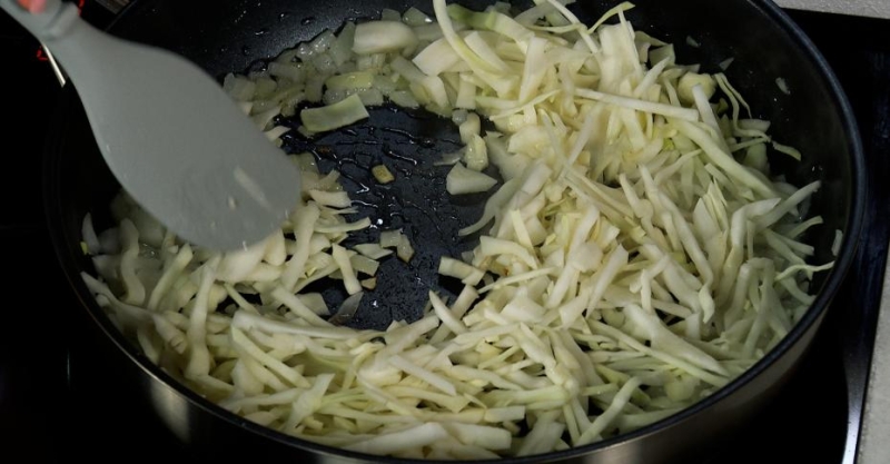 Сливочный пирог с капустой