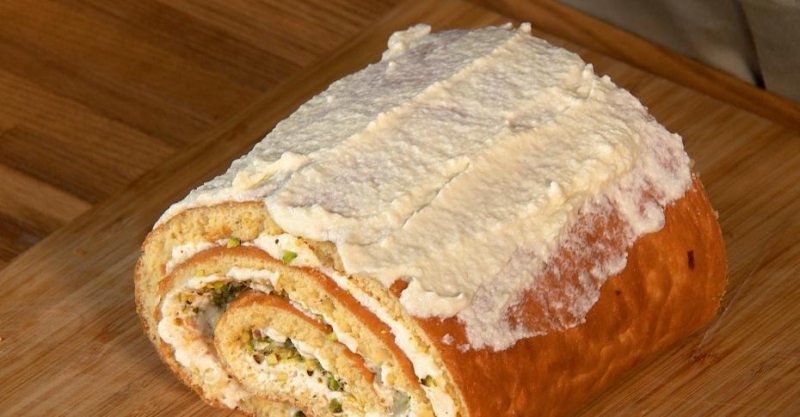 Фисташковый рулет